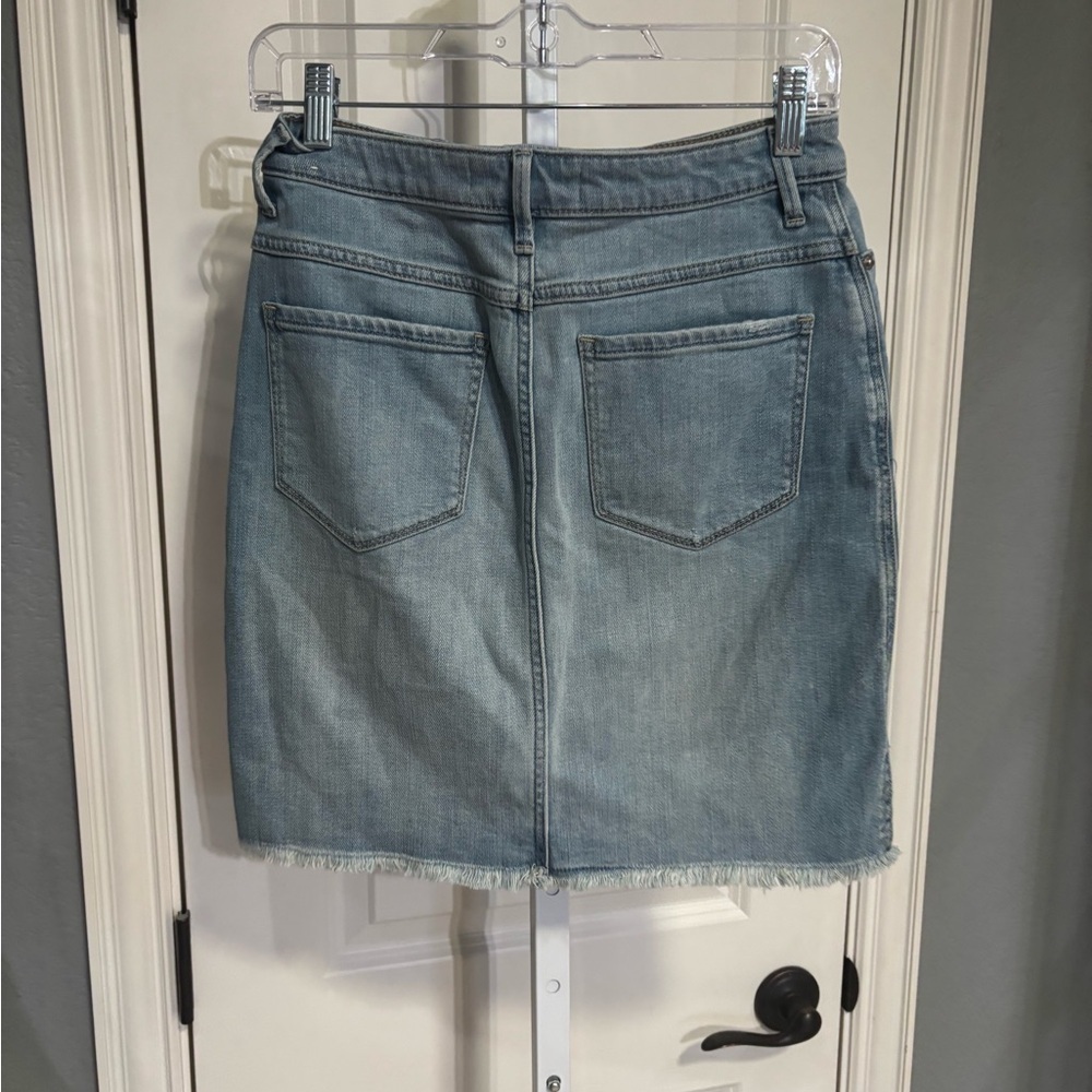Abercrombie & Fitch Denim Mini Skirt – Size 27 - Picture 2 of 4